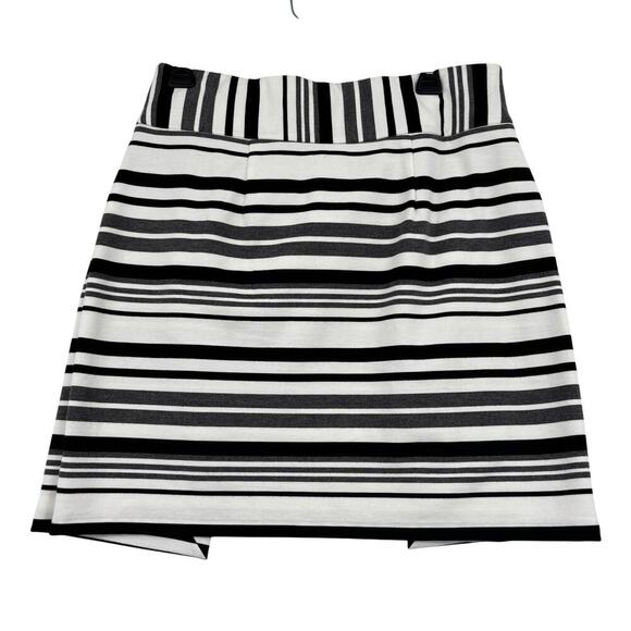 Cabi Grandstand Skirt Size M White Black Gray Stripe Faux Wrap Tie Stretch Knit - Picture 6 of 10